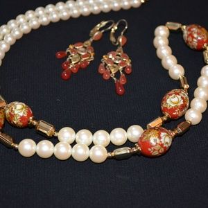 BOGO ❤️Necklace and earring set